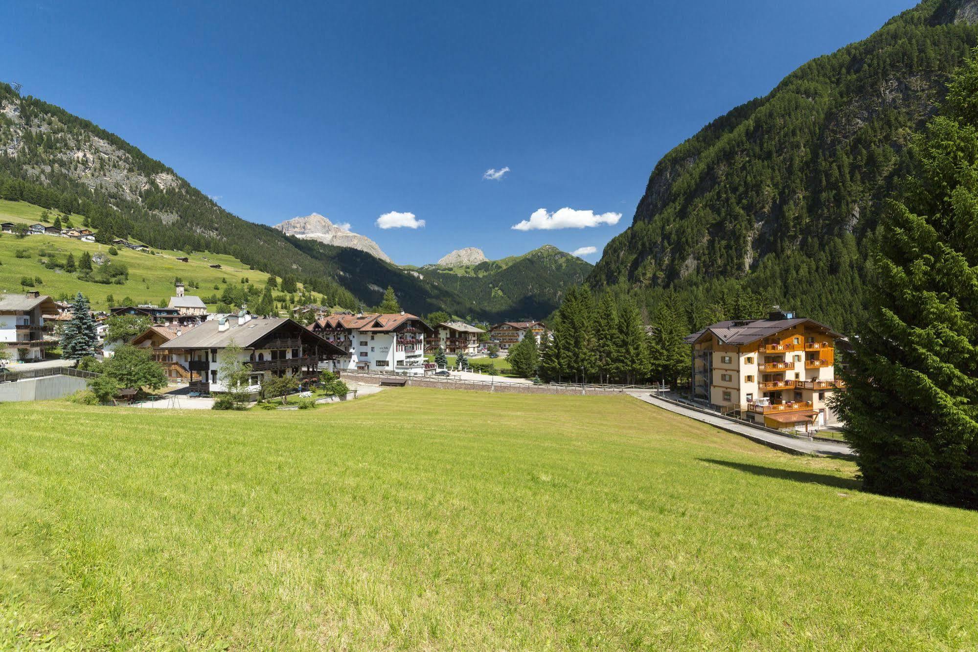 Relais San Giusto Hotel Campitello di Fassa Eksteriør billede