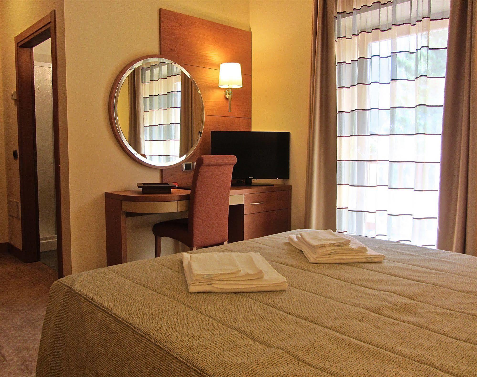Relais San Giusto Hotel Campitello di Fassa Eksteriør billede