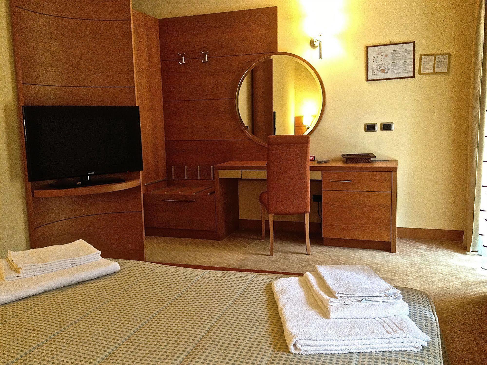 Relais San Giusto Hotel Campitello di Fassa Eksteriør billede