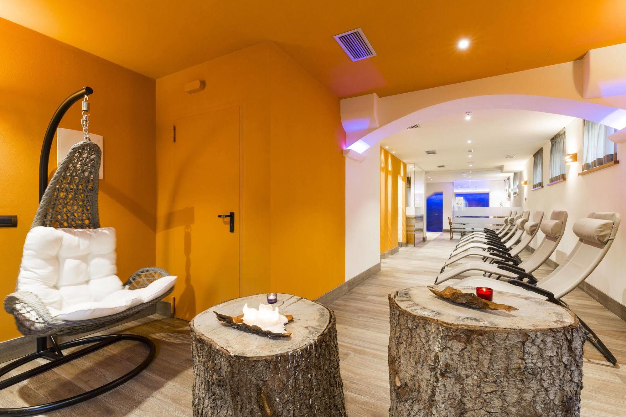 Relais San Giusto Hotel Campitello di Fassa Eksteriør billede